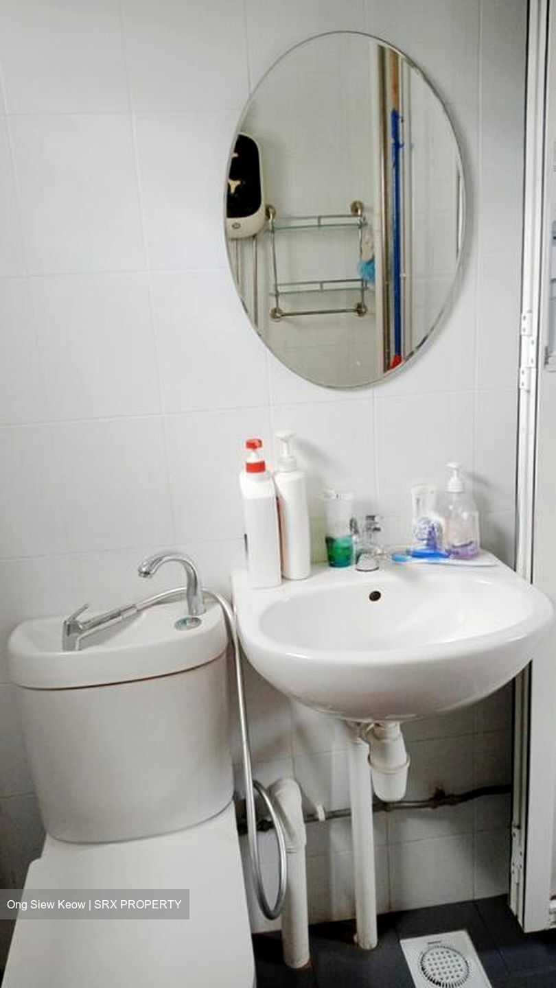 Blk 251 Jurong East Street 24 (Jurong East), HDB 3 Rooms #503933771